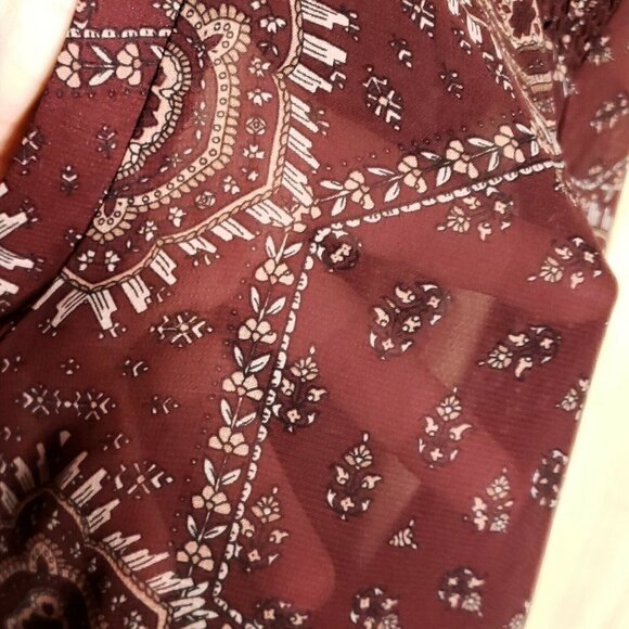 Maurices Womens Brown Paisley Semi Sheer Blouse Large - Picture 6 of 9